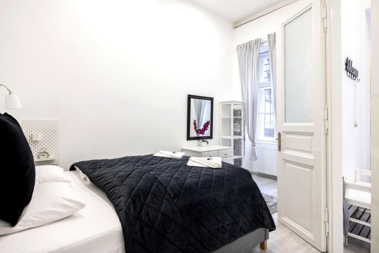 Mystic Dreamy Apartment Budapest Exterior photo